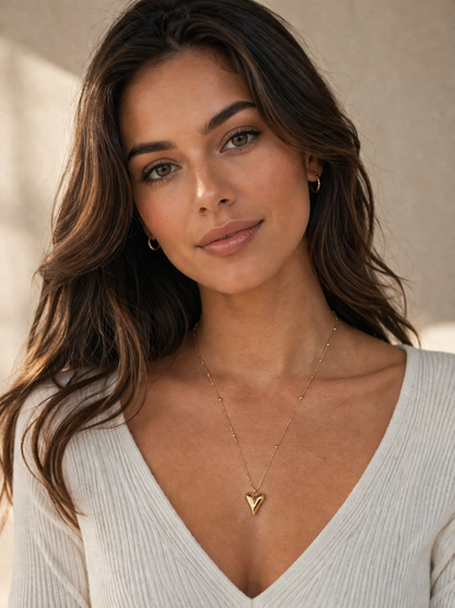 Minimal Heart Drop Necklace
