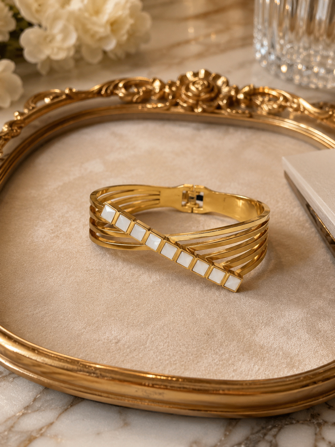 Golden Luxe Criss-Cross Bracelet