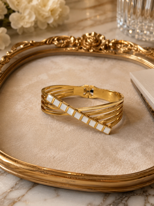 Golden Luxe Criss-Cross Bracelet